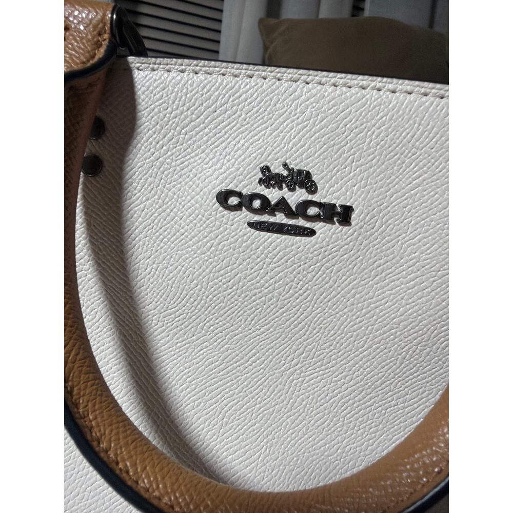 Coach Mini Lillie Carryall Cream Pink Navy Tan GREAT Condition Satchel Crossbody - Picture 11 of 12